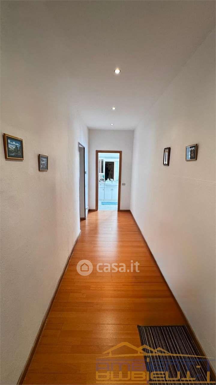 Bilocale in Via Lecchetto 1 — foto 9 di 17