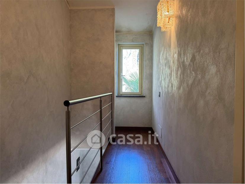 Villa in Ss33 del Sempione 67 — foto 29 di 60