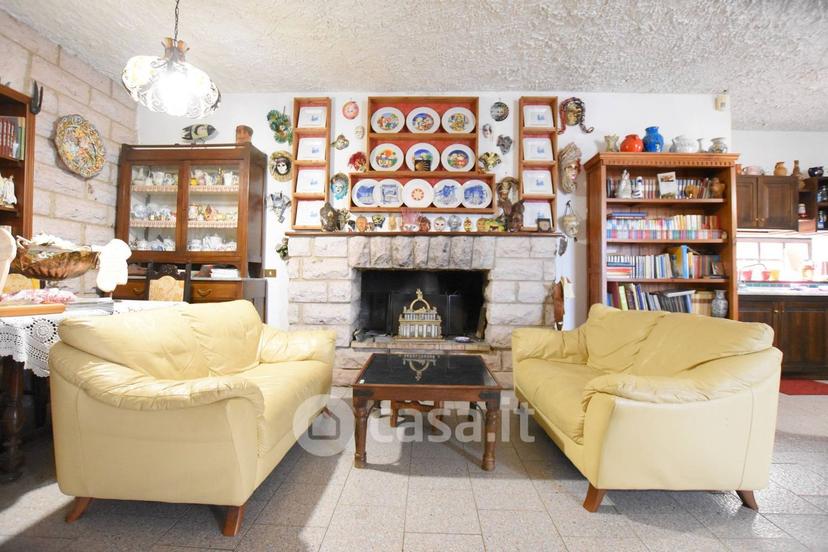 Villa in Sp132 — foto 65 di 70
