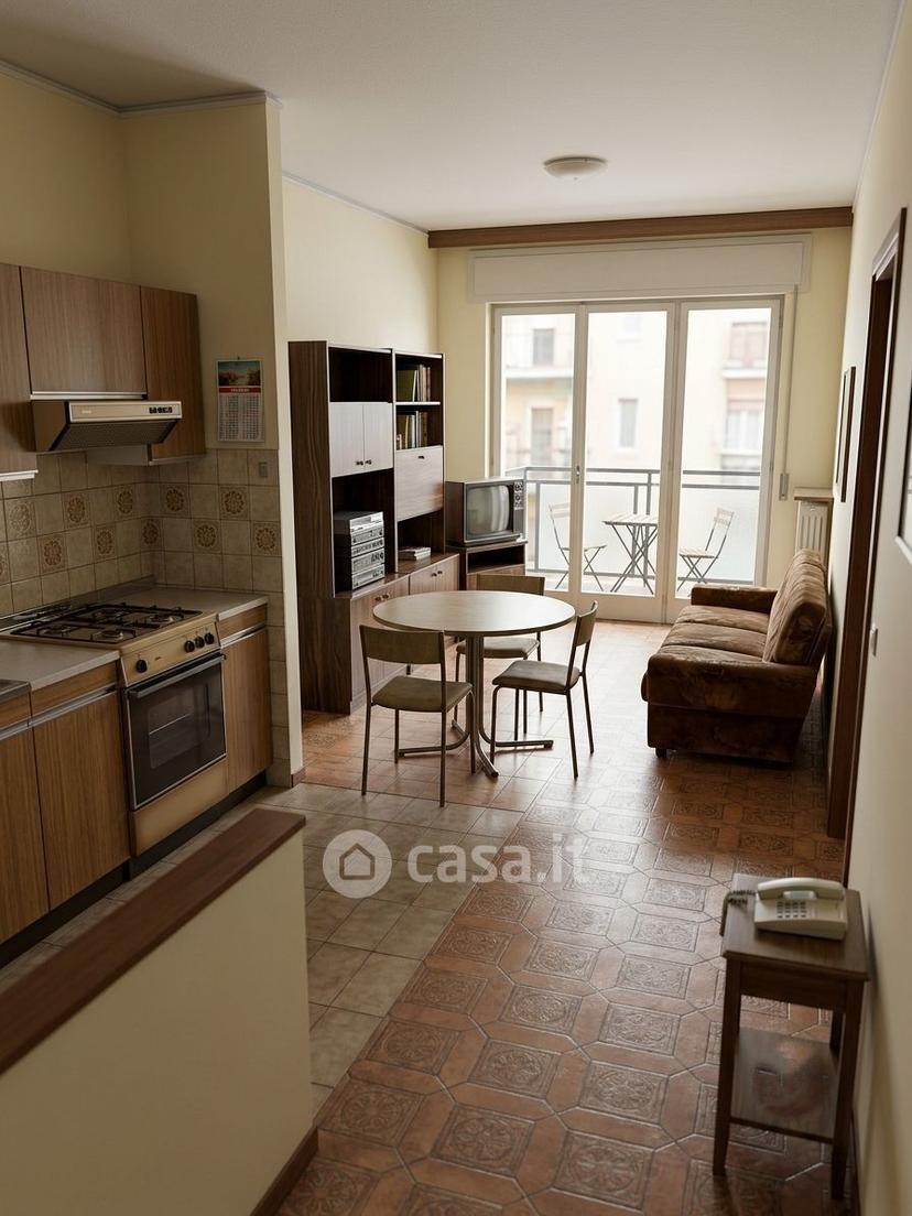 Bilocale in Via Augusto Salimbeni — foto 2 di 2