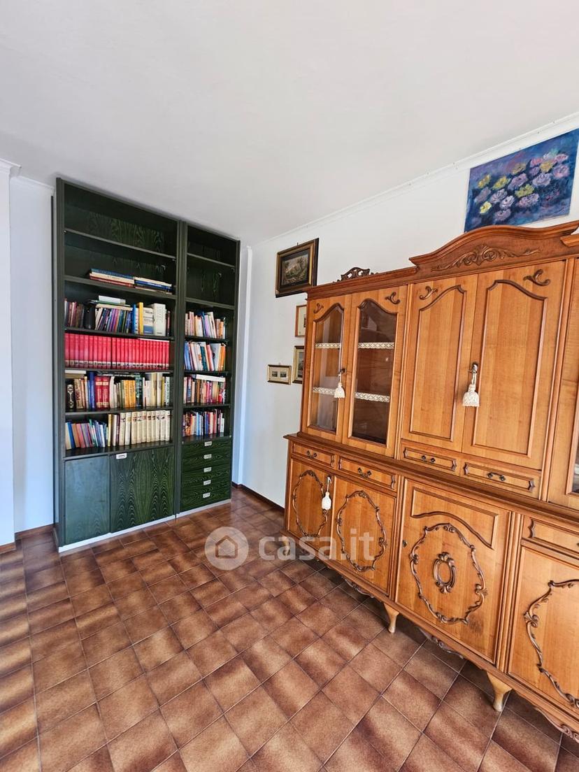 Appartamento in Via Sessarego 12 — foto 26 di 28