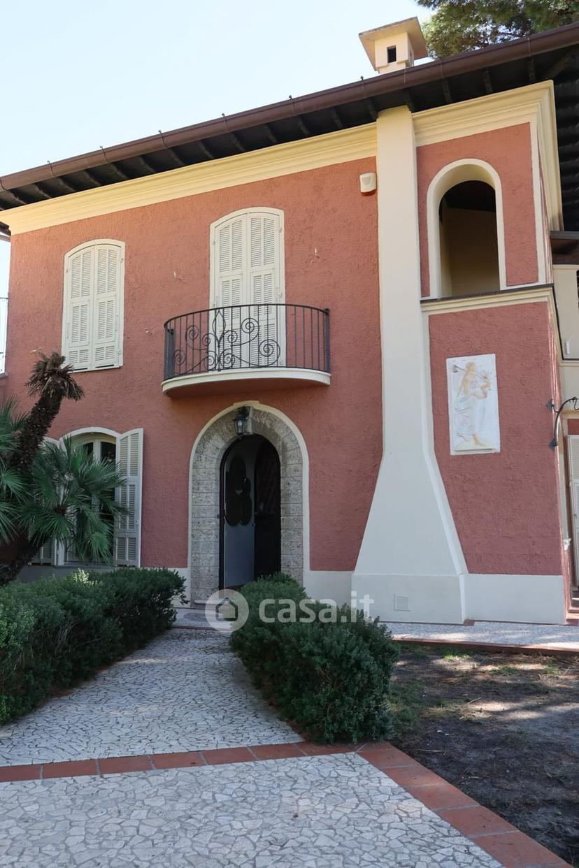 Villa in Roma 10 — foto 60 di 89