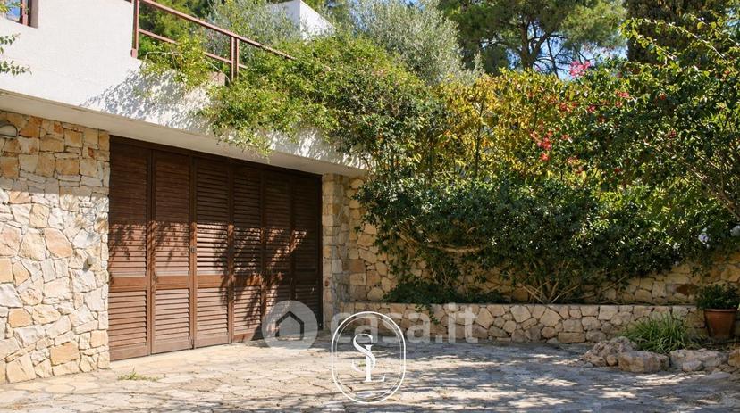 Villa in Via Pietro Micca 43 — foto 28 di 33