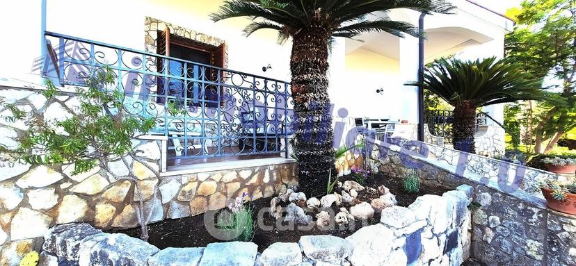 Villa in Contrada Piano Vignazza 110 — foto 3 di 44
