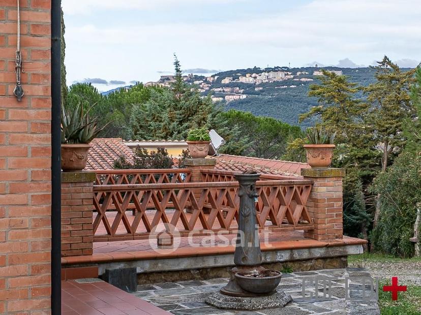 Villa in Strada Statale 439 Sarzanese Valdera 18 — foto 27 di 131