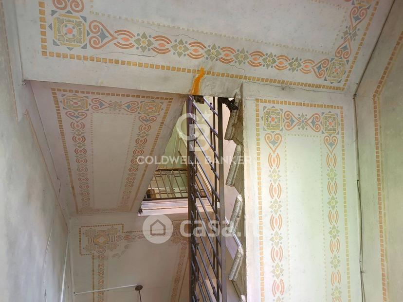 Villa in Via San Maurizio 65 — foto 14 di 38