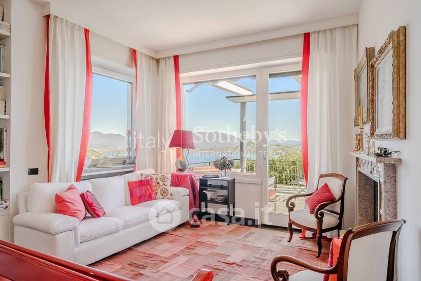 Villa in Via delle Rotte — foto 3 di 19