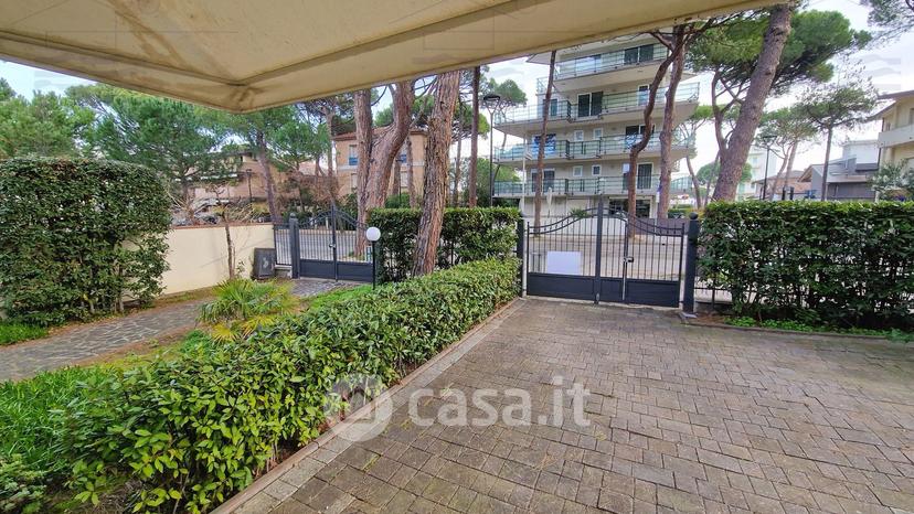 Appartamento in Viale Due Giugno (angolo Con Seconda Traversa Pine 101 — foto 31 di 39
