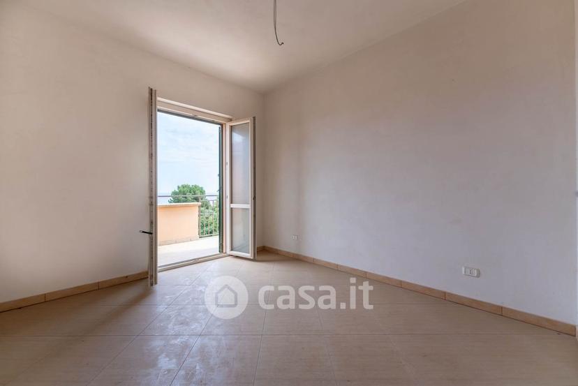 Quadrilocale in Viale delle Madonie 32 — foto 16 di 28