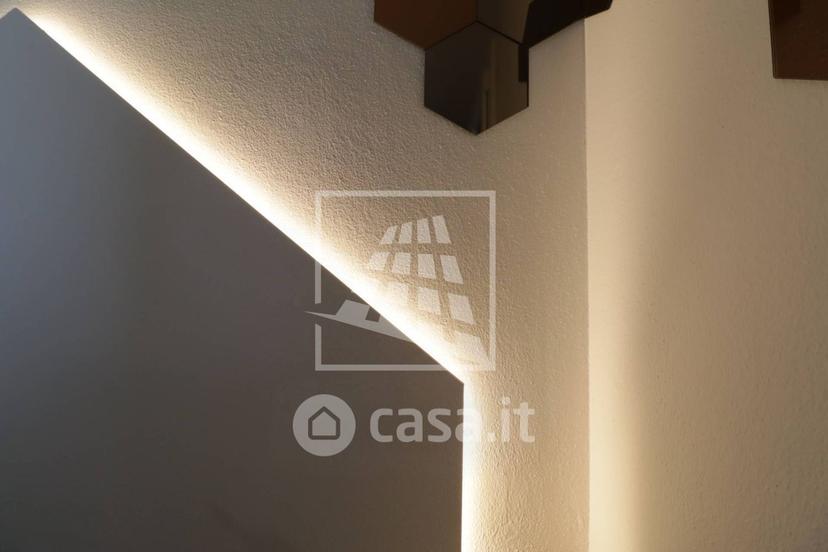 Villa in Via Gianni Rodari 16 — foto 15 di 89