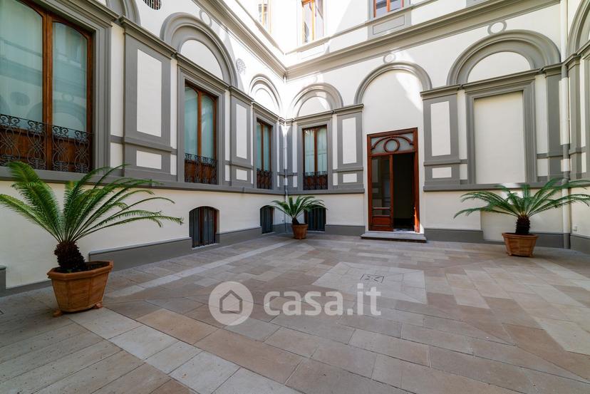 Appartamento in Lungarno Amerigo Vespucci — foto 40 di 43