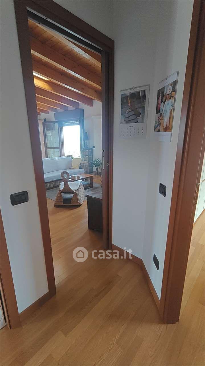 Trilocale in Via Peschiera 20 — foto 9 di 48
