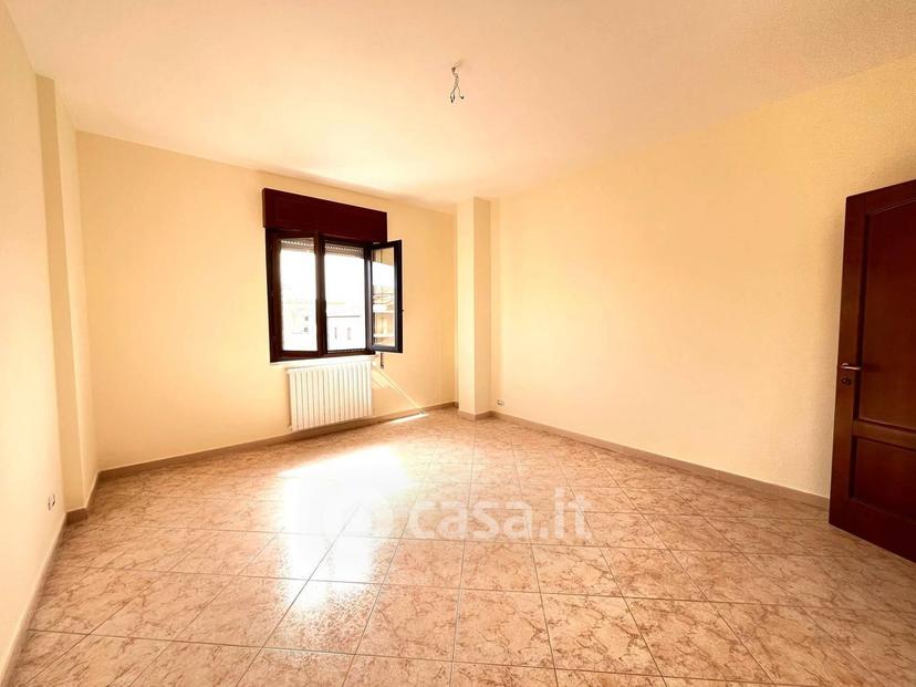 Appartamento in Via Eugenio Montale — foto 16 di 59