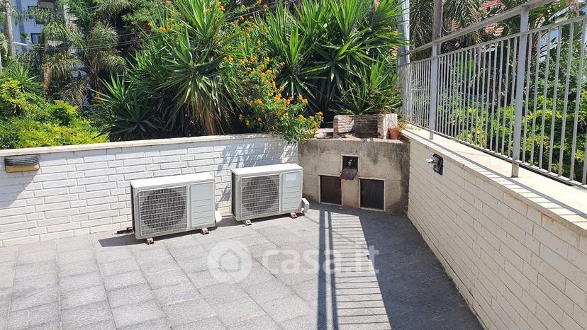 Appartamento in Via degli Oleandri 16 — foto 33 di 40