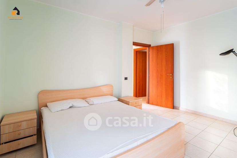 Trilocale in Via Mar Tirreno 186 — foto 3 di 29