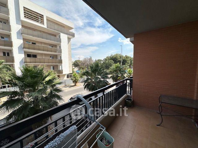 Trilocale in Viale Kennedy John Fitzgerald 2 — foto 25 di 27