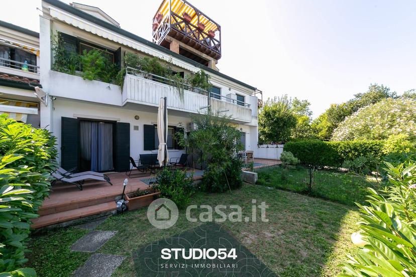 Monolocale in Via Nicolò Tommaseo 15 — foto 9 di 37