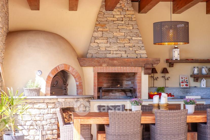 Villa in Corso Langhe — foto 4 di 16