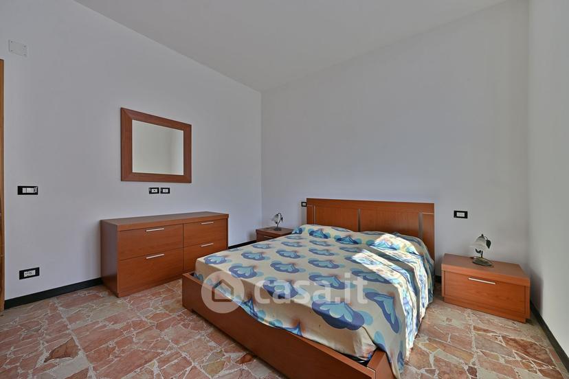 Quadrilocale in Via Alpicella — foto 25 di 33