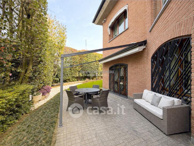 Villa in Via Maroncelli — foto 13 di 38