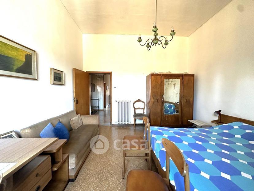 Appartamento in Via Francesco Crispi — foto 2 di 11