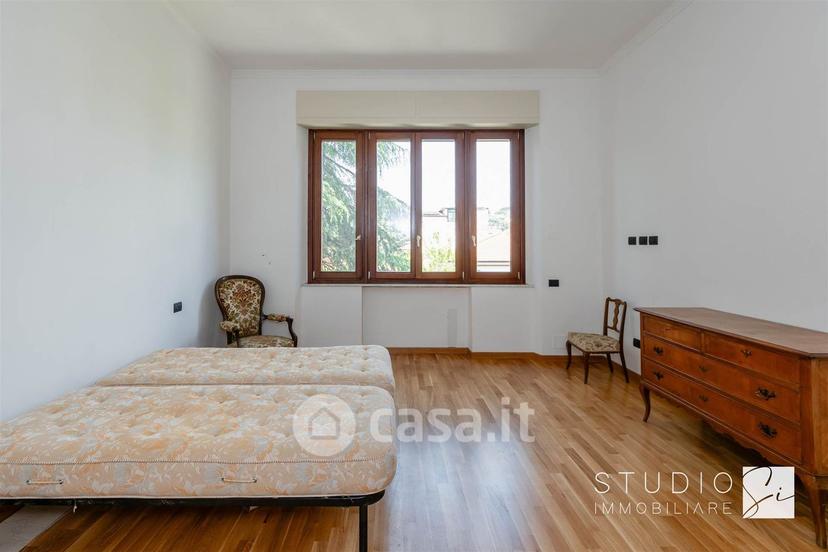Villa in Viale Libertà — foto 29 di 48