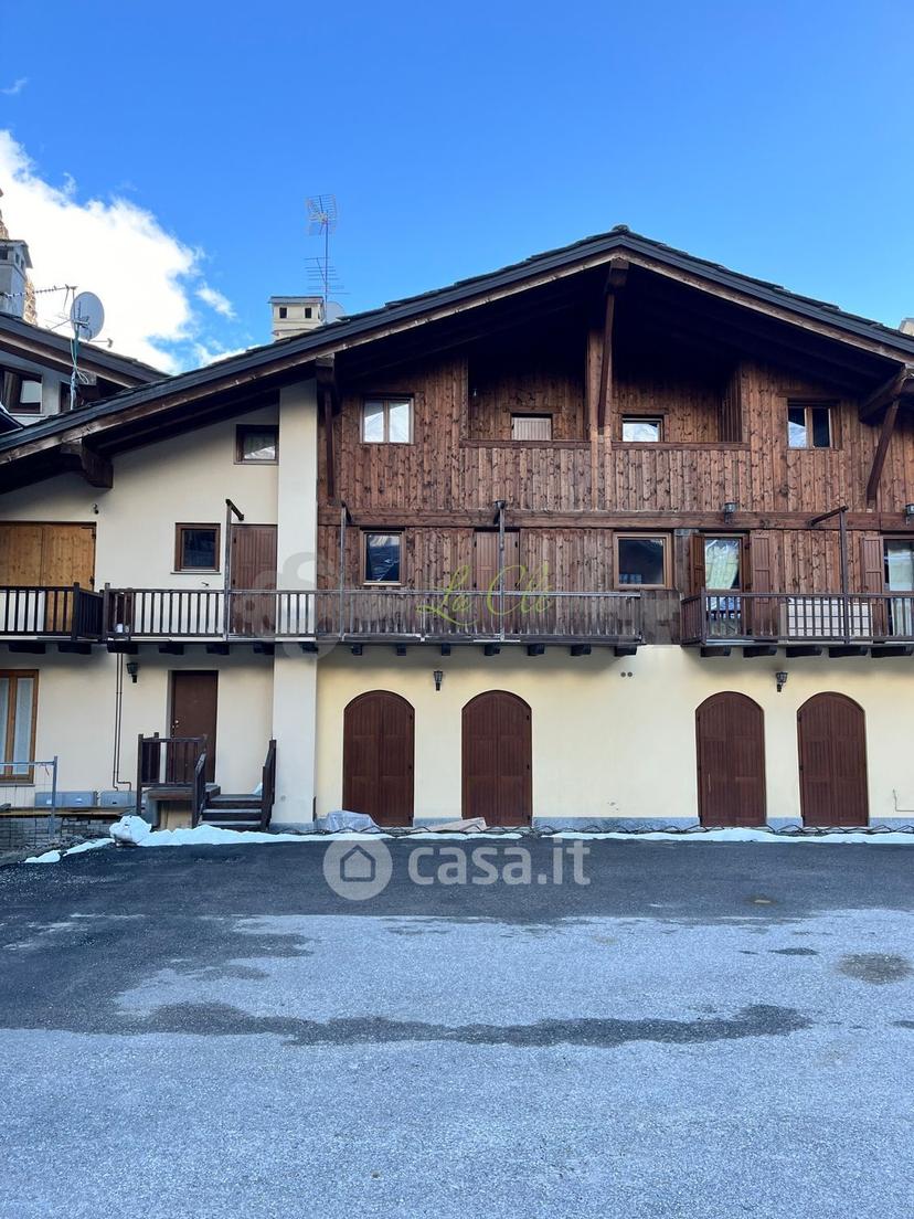 Trilocale in Strada Larzey - Entrèves 28 — foto 4 di 14