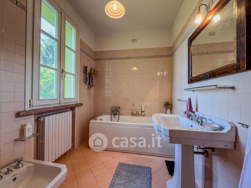 Villa in Via Goito — foto 39 di 42