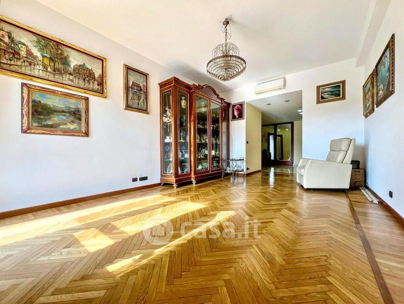 Appartamento in Via Giuseppe Elia Benza