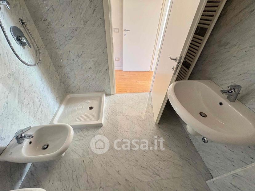 Trilocale in Via Brigate Partigiane 5 — foto 10 di 21