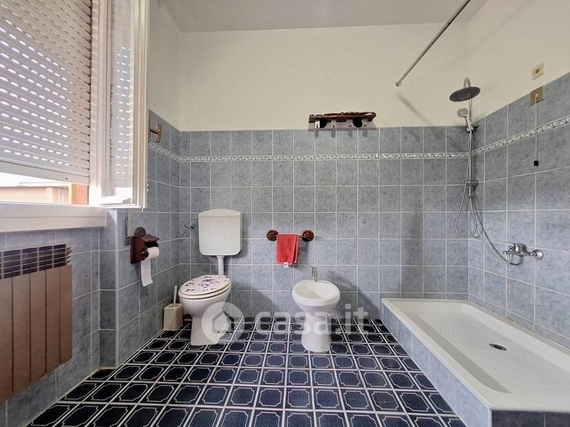 Trilocale in Via Antonio Gramsci 13 — foto 23 di 38