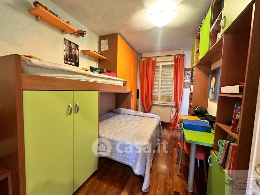 Trilocale in Via Alba 6 — foto 10 di 19