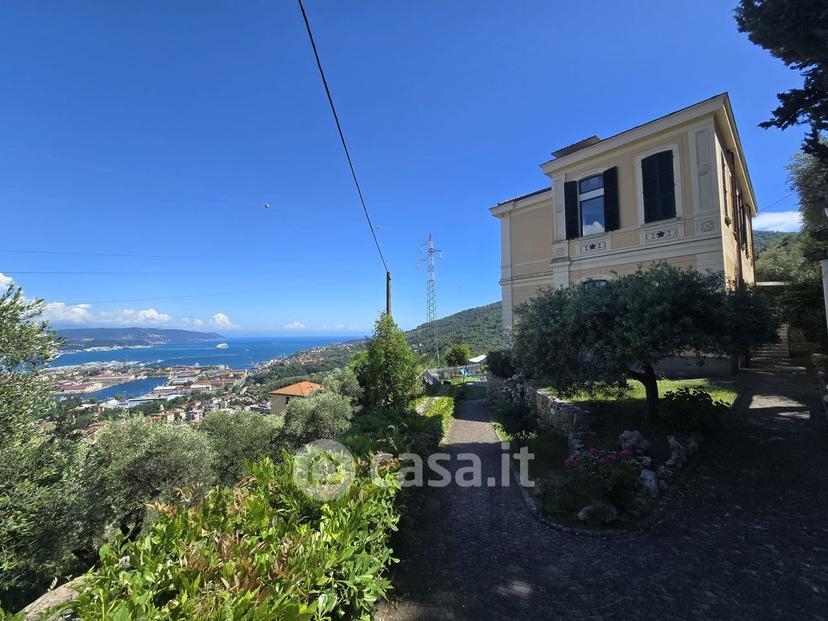 Villa in Via Vecchiora — foto 3 di 59
