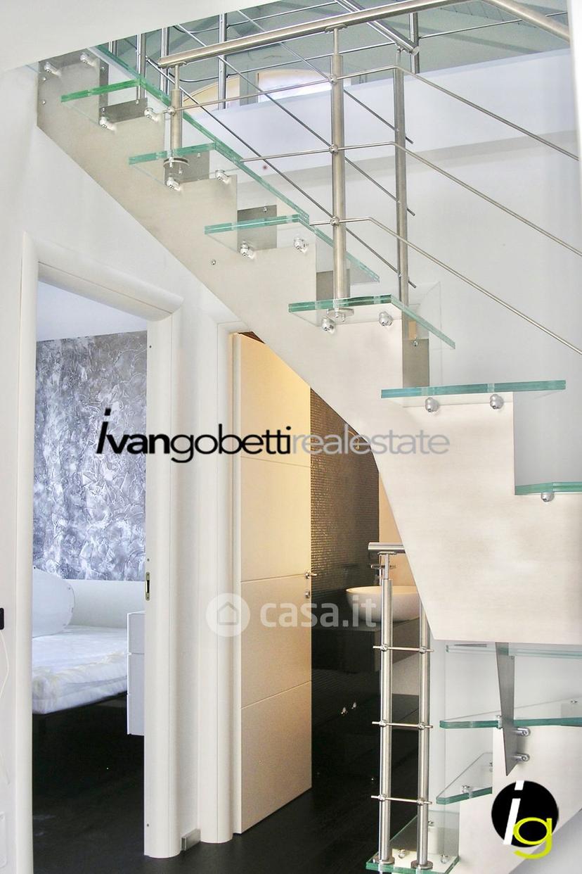 Villa in Via Martiri della Libertà 8 — foto 55 di 72