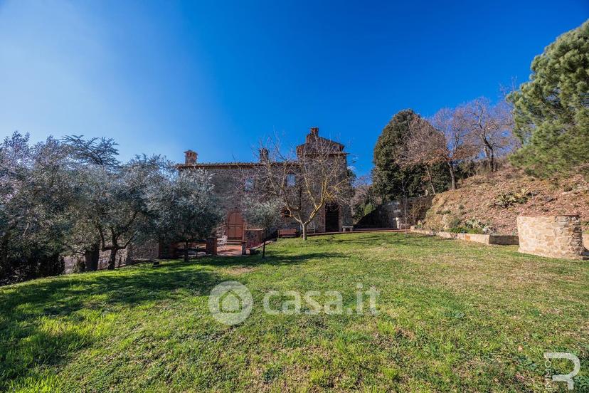 Villa in Ss715 — foto 30 di 65