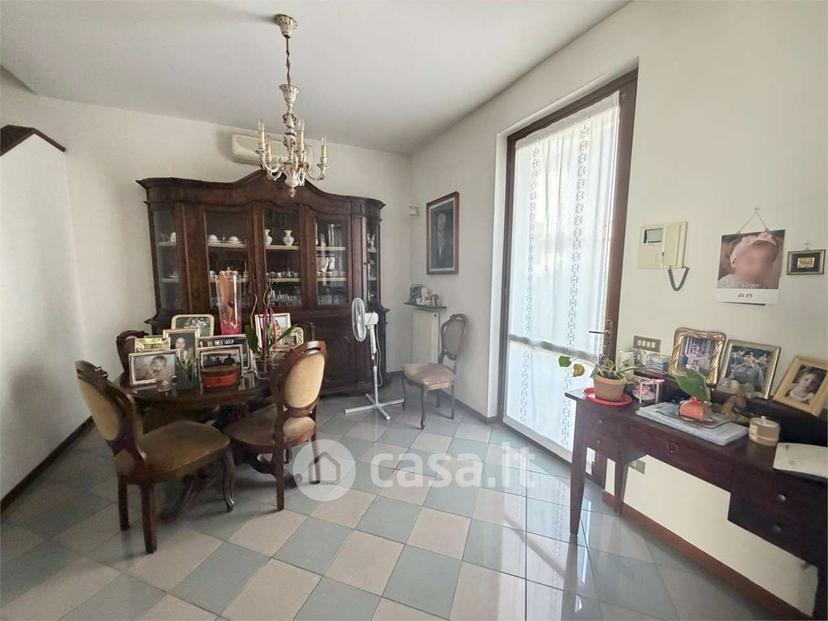 Villa in Via Cristoforo Colombo — foto 7 di 45