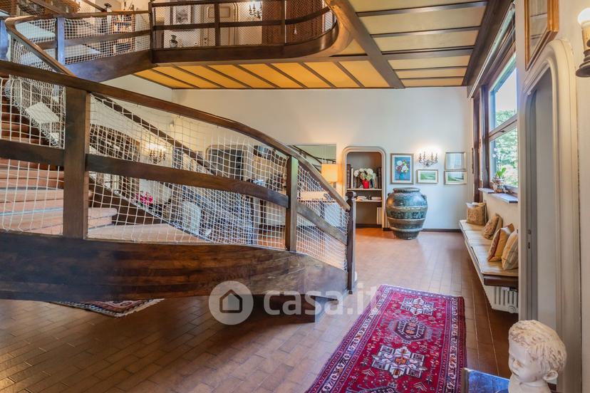 Villa in Piazza Leva 1 — foto 4 di 74