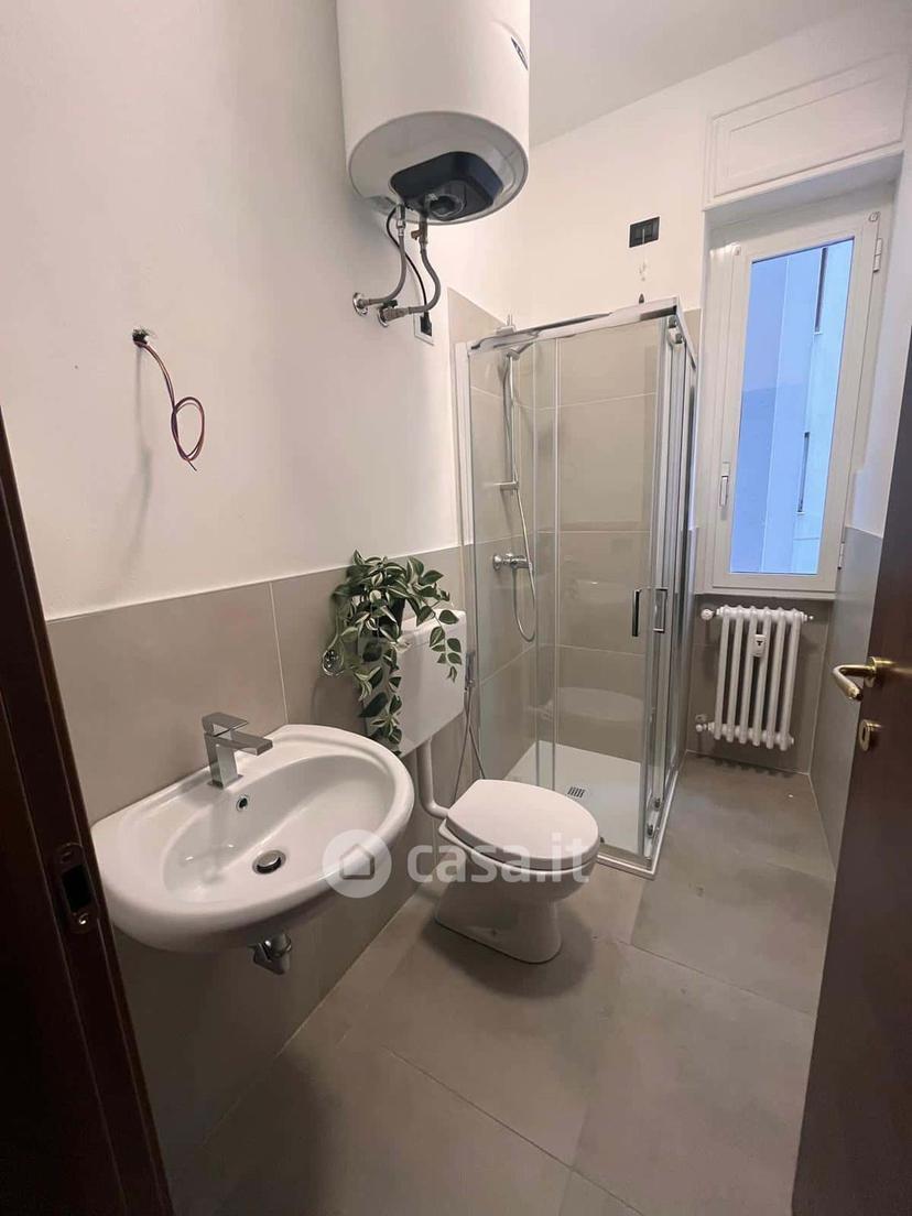 Stanza in Via Mantova 24 — foto 14 di 21