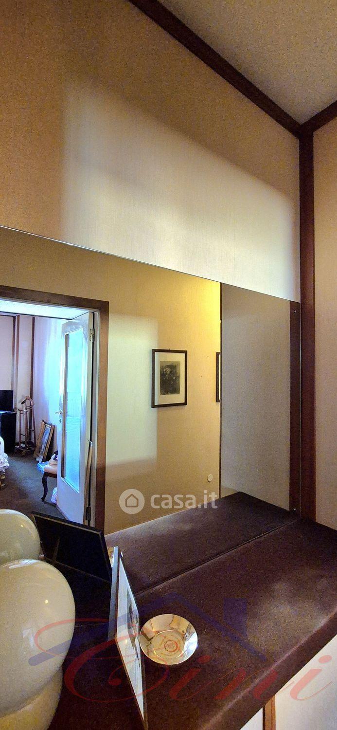 Quadrilocale in Piazza Manzoni — foto 31 di 39