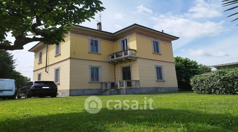 Villa in Via Armando Diaz — foto 40 di 85
