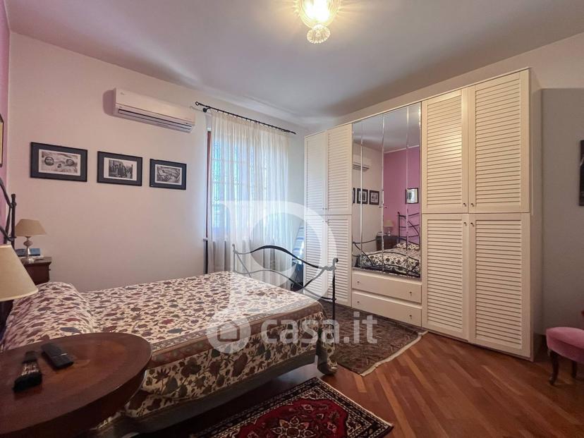 Villa in Via dei Platani 88 — foto 30 di 102