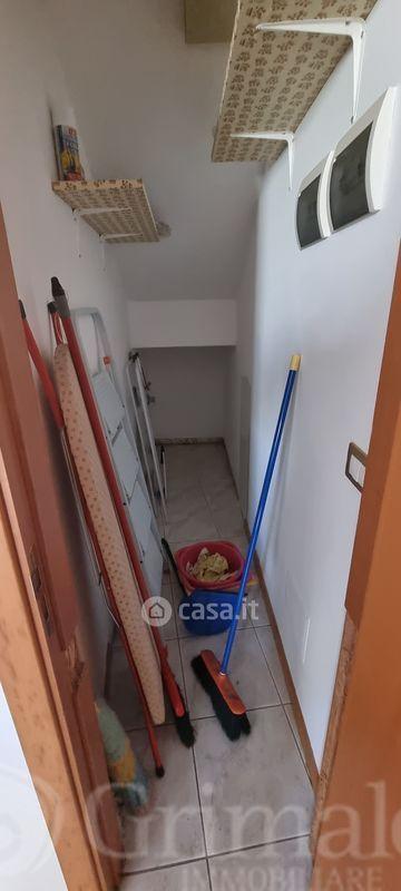 Trilocale in Via Enrico Mattei 27 — foto 24 di 25