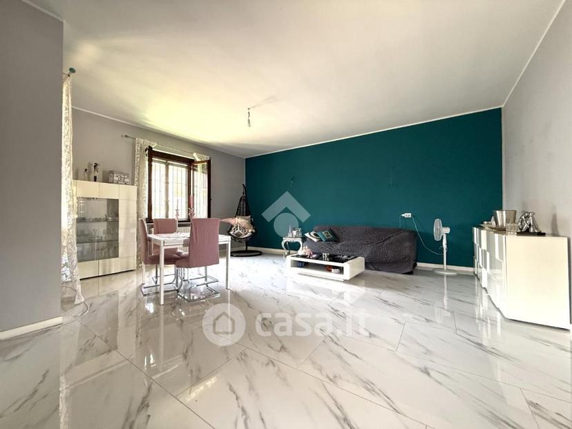 Quadrilocale in Via Bonomelli 3 — foto 13 di 47