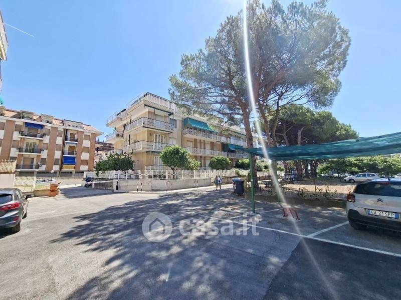 Bilocale in Via dei Pontassi 20 — foto 4 di 24