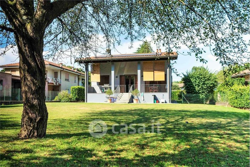 Villa in Via Monte Rosa 33 — foto 3 di 45