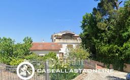 Quadrilocale in Via del Barcaglione