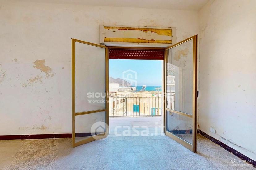 Quadrilocale in Via d'Annunzio 7 — foto 10 di 38