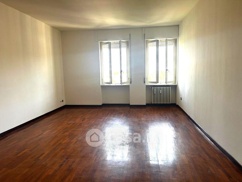 Quadrilocale in Via Milano 22 — foto 11 di 34