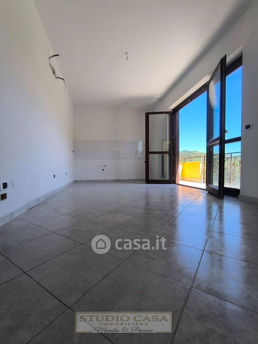 Trilocale in Via Santa Rosa 151 — foto 14 di 15