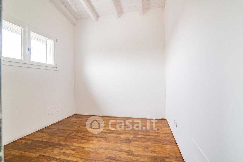 Villa in Via Mario Baratta — foto 46 di 63